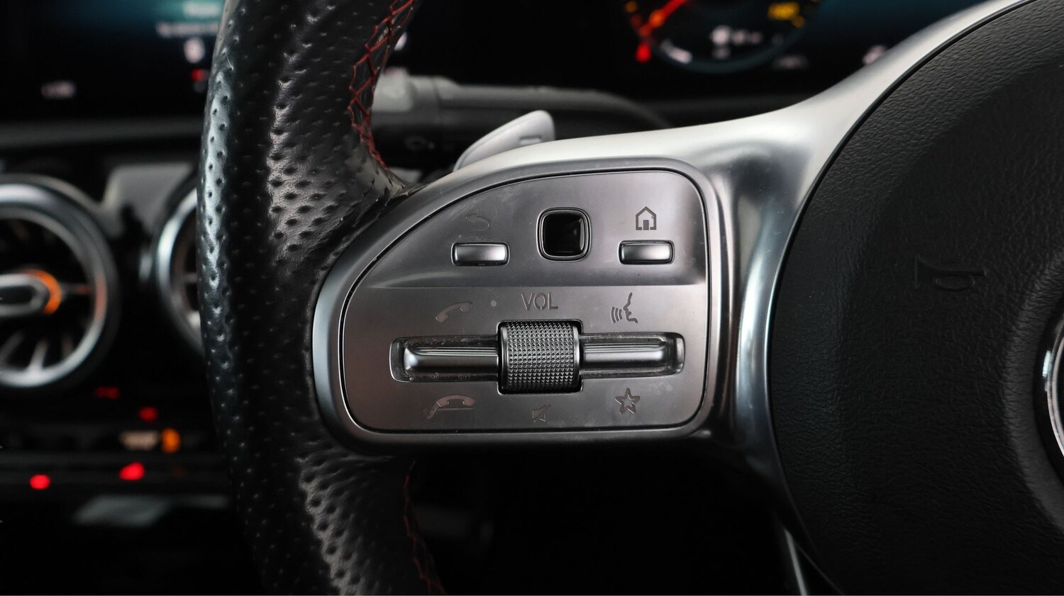 Used Mercedes-Benz A-Class 2021 for sale - 77938636: Photo 23