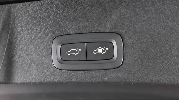 Used Volvo XC40 2022 for sale - 75432088: Photo 23