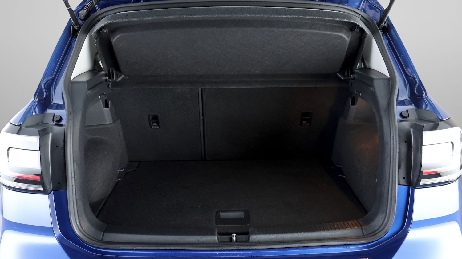 Used Volkswagen T-Cross 2022 for sale - 77289323: Photo 16