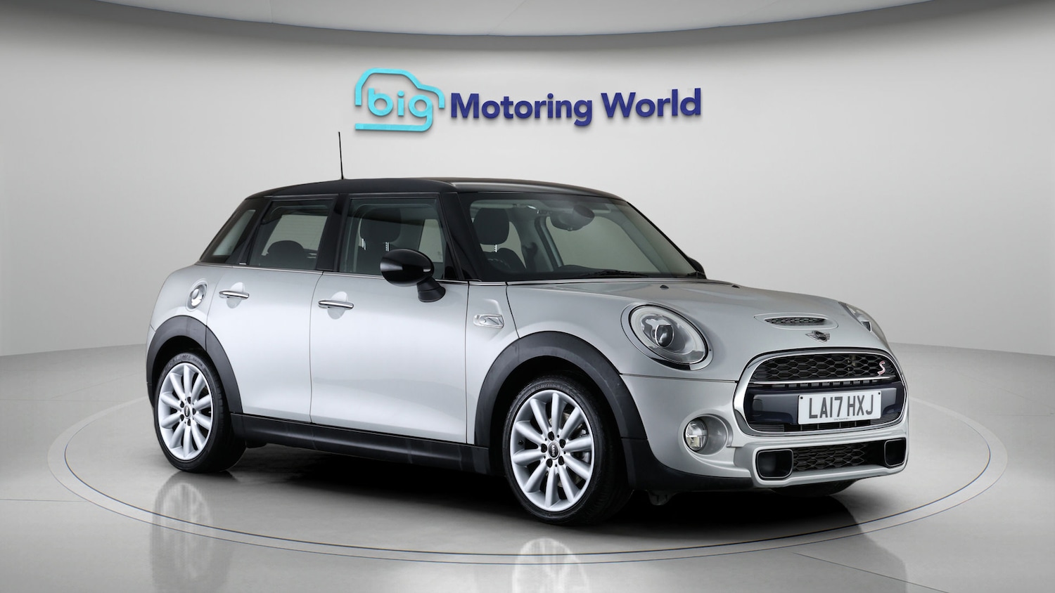 Used MINI Hatch 2017 for sale - 77310409: Photo 1