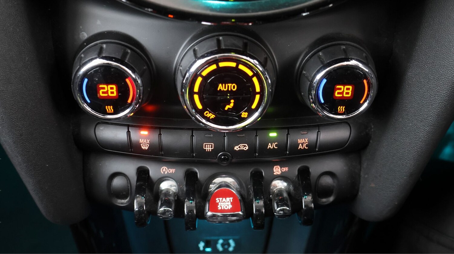 Used MINI Hatch 2017 for sale - 77310409: Photo 12