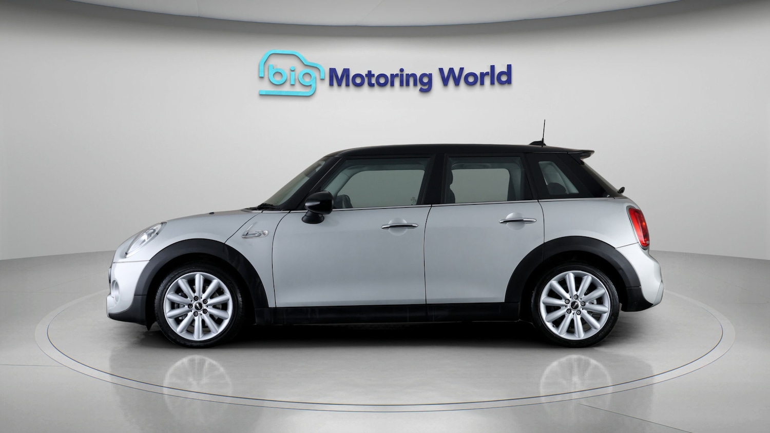 Used MINI Hatch 2017 for sale - 77310409: Photo 4