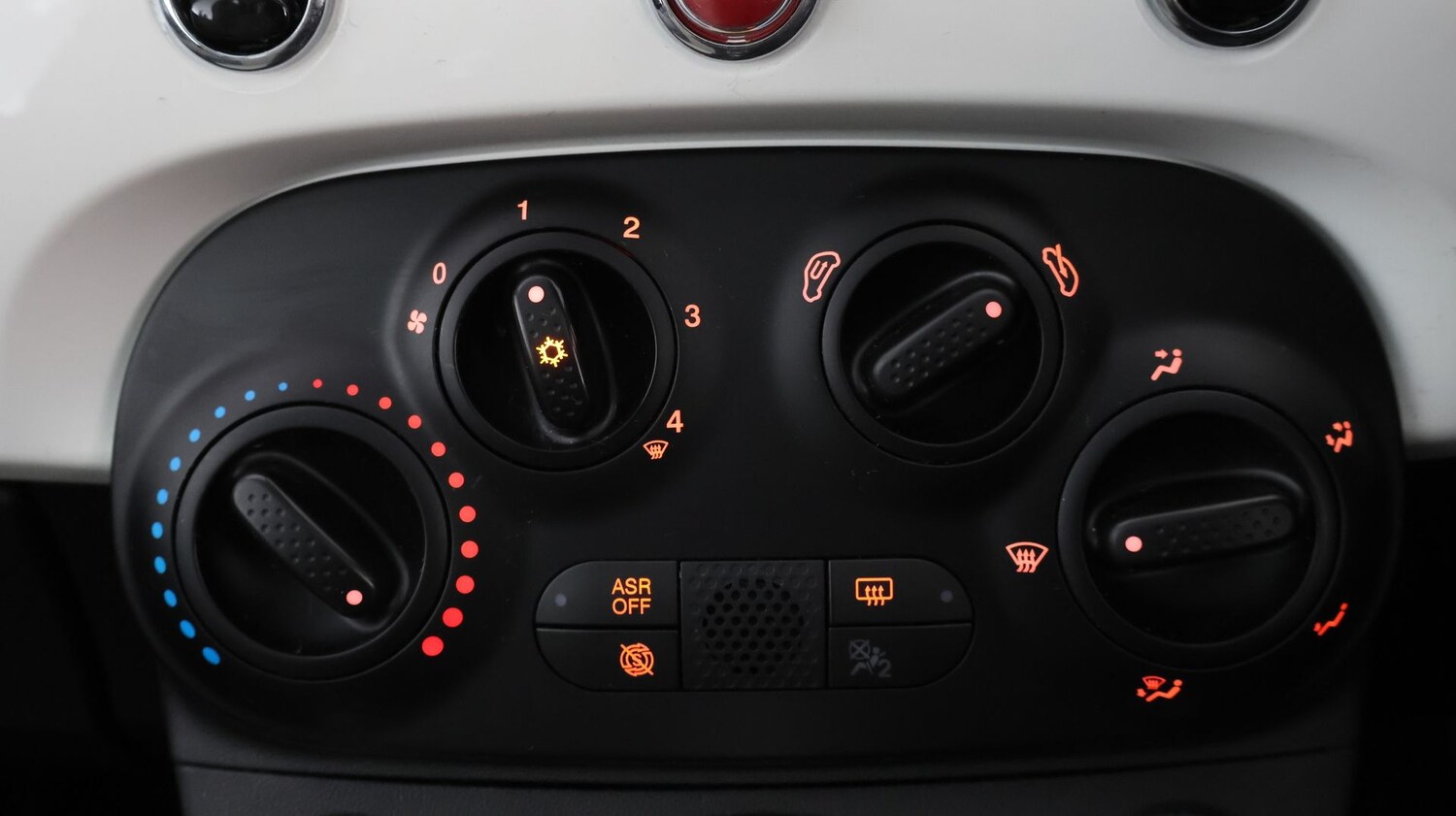 Used Fiat 500 2022 for sale - 77888234: Photo 11