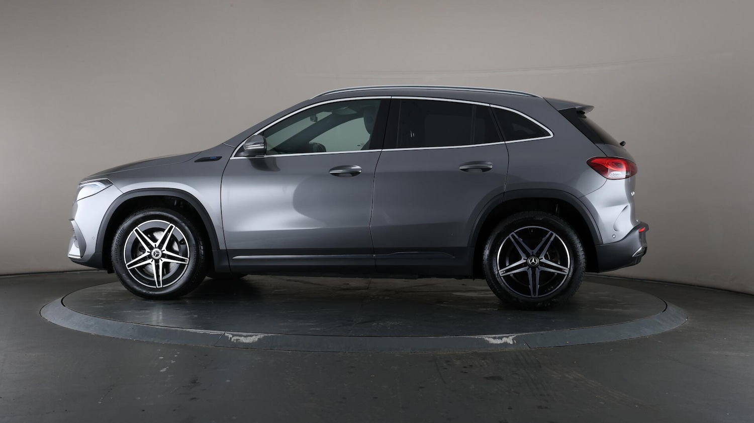 Used Mercedes-Benz EQA 2022 for sale - 76060900: Photo 15