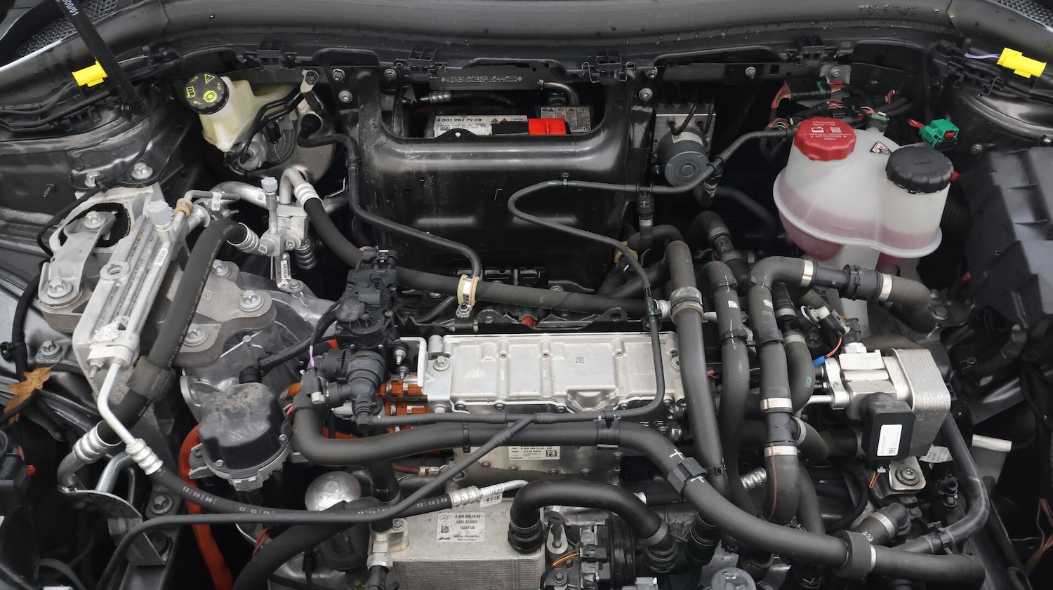 Used Mercedes-Benz EQA 2022 for sale - 76060900: Photo 30