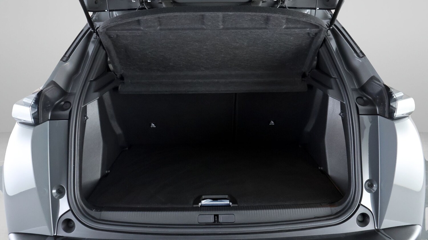 Used Peugeot 2008 2023 for sale - 78053211: Photo 16