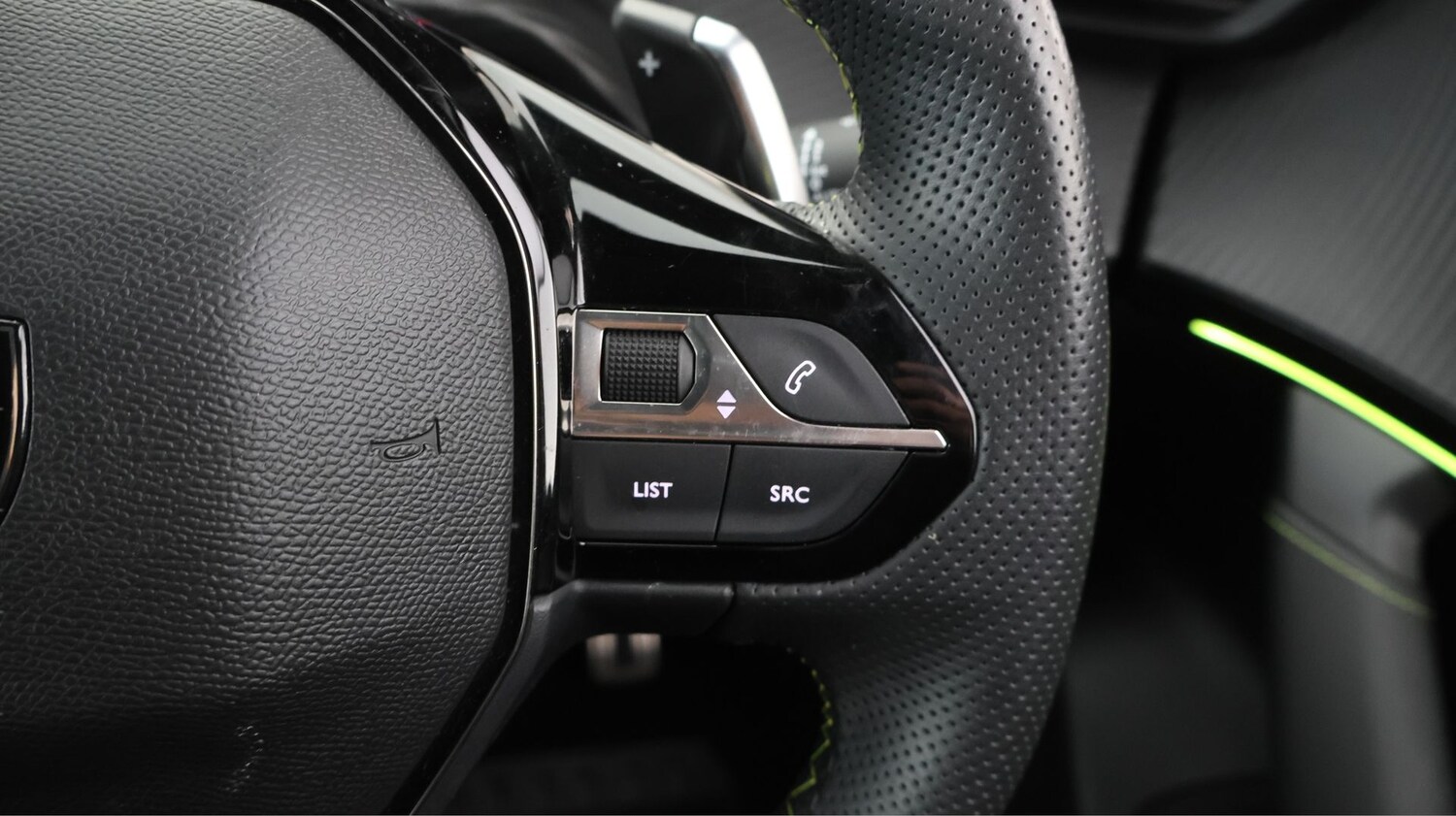 Used Peugeot 2008 2023 for sale - 78053211: Photo 21