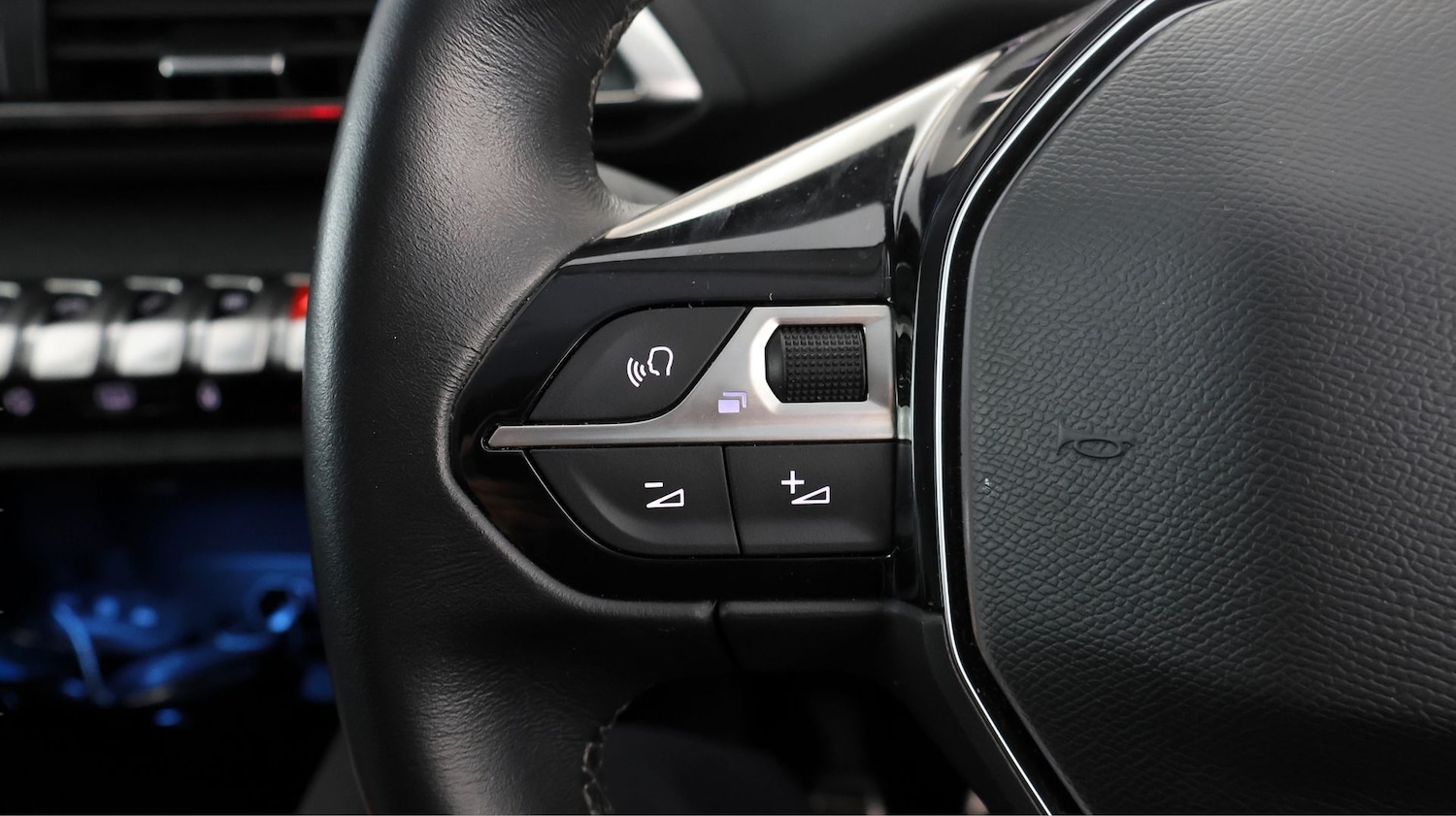 Used Peugeot 3008 2022 for sale - 78220608: Photo 24