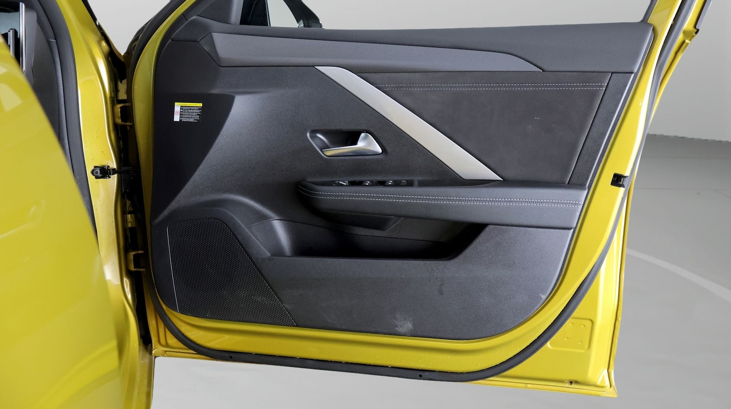 Used Vauxhall Astra 2023 for sale - 77968471: Photo 15