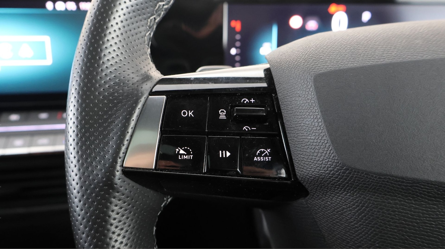 Used Vauxhall Astra 2023 for sale - 77968471: Photo 20