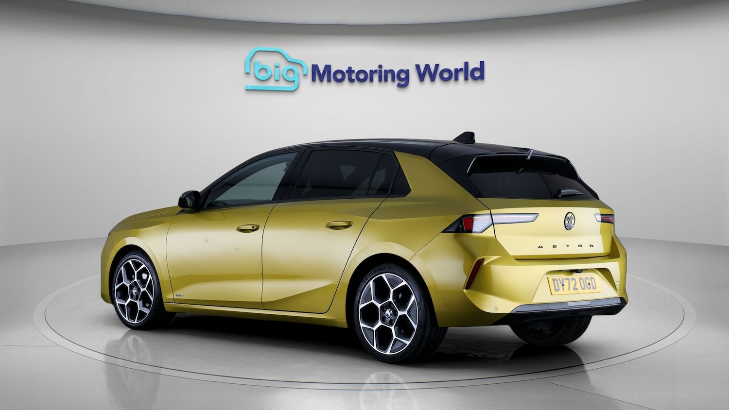 Used Vauxhall Astra 2023 for sale - 77968471: Photo 5