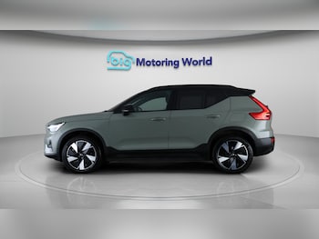 Used Volvo XC40 2023 for sale - 76499578: Photo