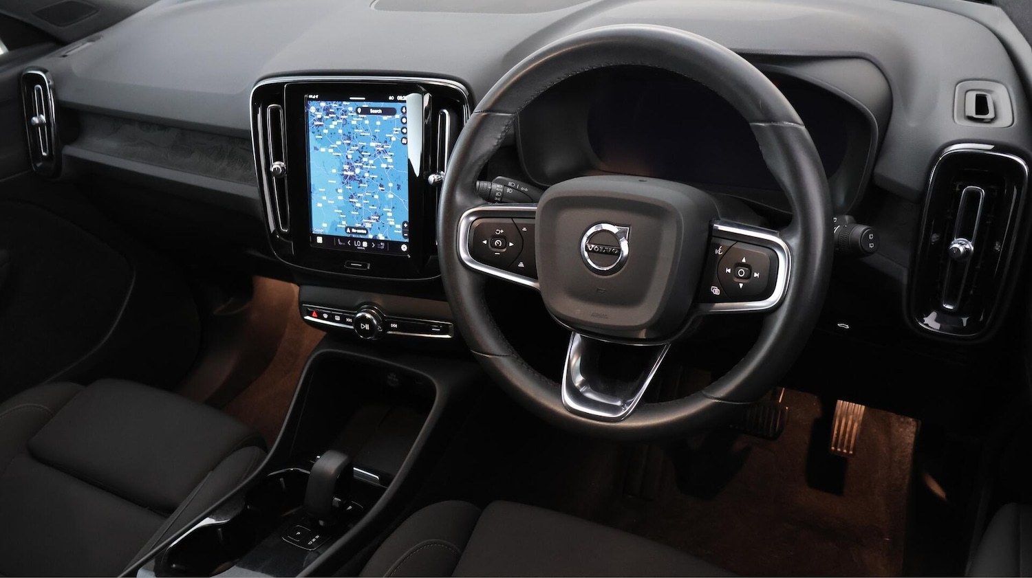 Used Volvo XC40 2023 for sale - 76499578: Photo 9