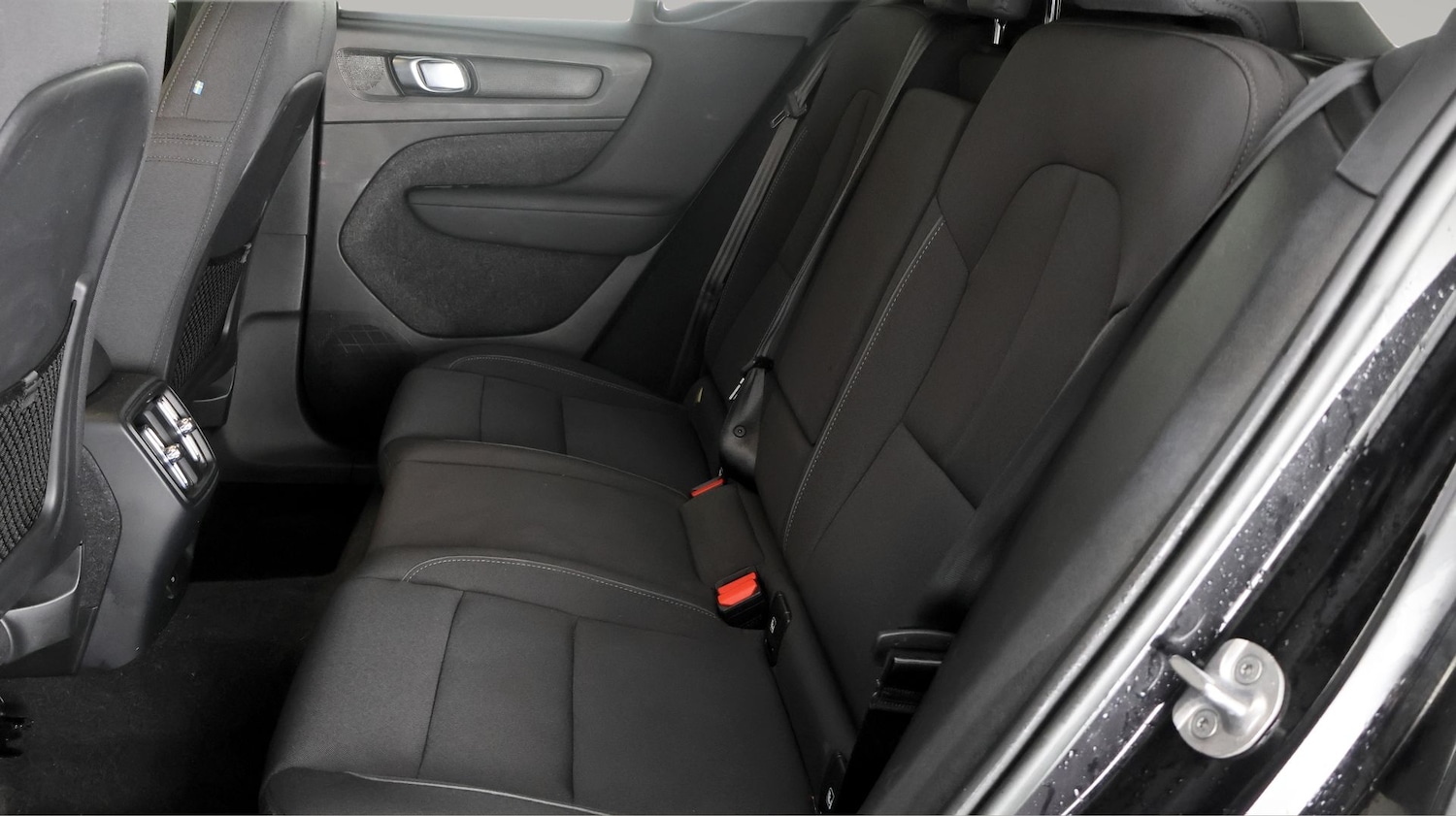 Used Volvo XC40 for sale - 77364141: Photo 15