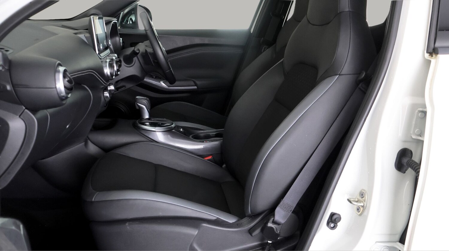 Used Nissan Juke 2023 for sale - 77934892: Photo 13