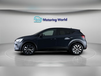 Used Renault Captur 2023 for sale - 79058245: Photo