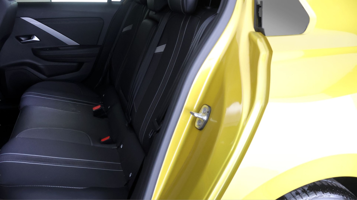 Used Vauxhall Astra 2023 for sale - 77750309: Photo 15