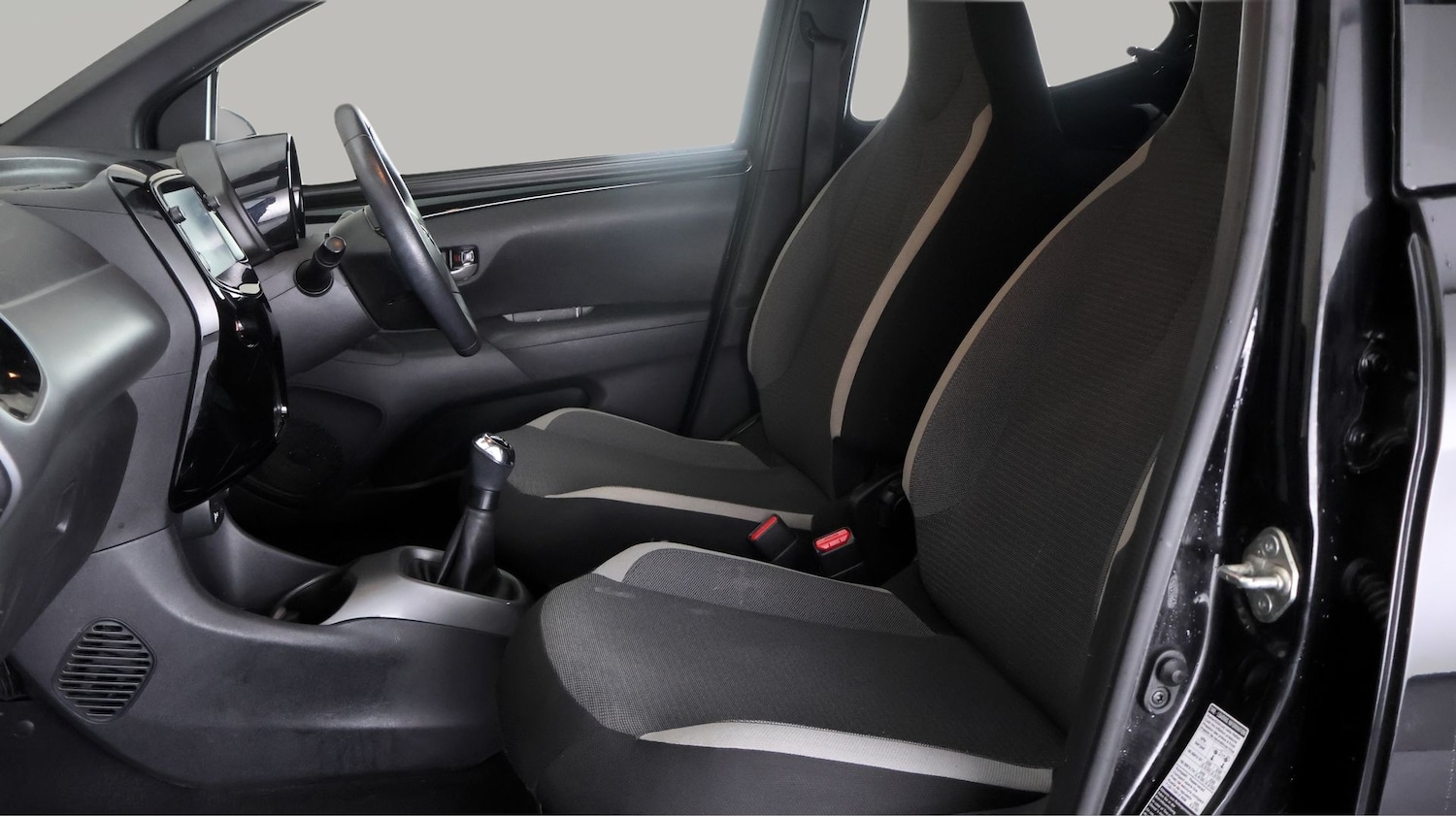 Used Toyota AYGO 2021 for sale - 77694597: Photo 13