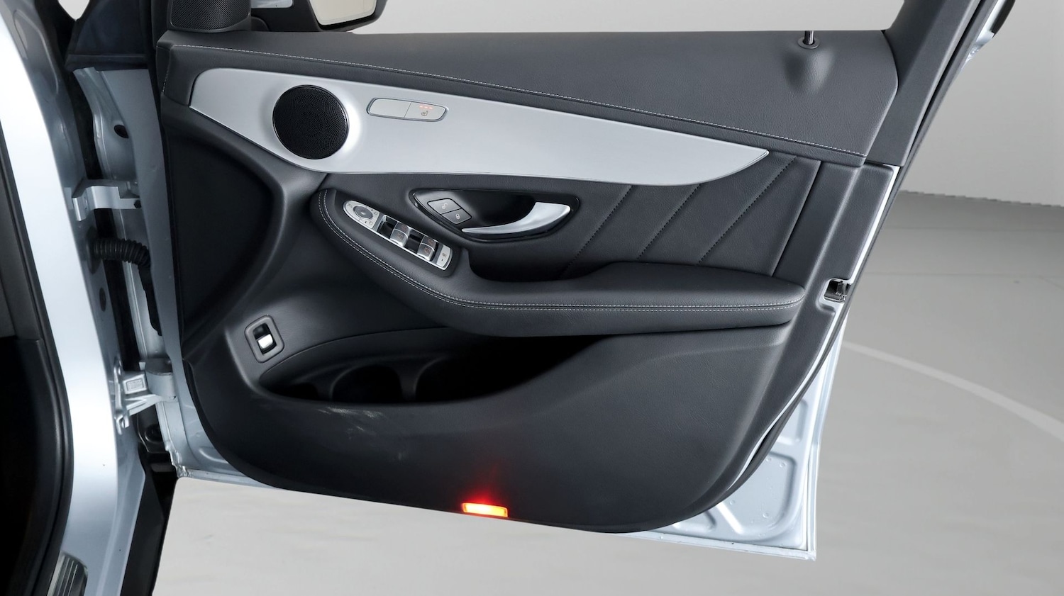 Used Mercedes-Benz GLC 2022 for sale - 77563409: Photo 15