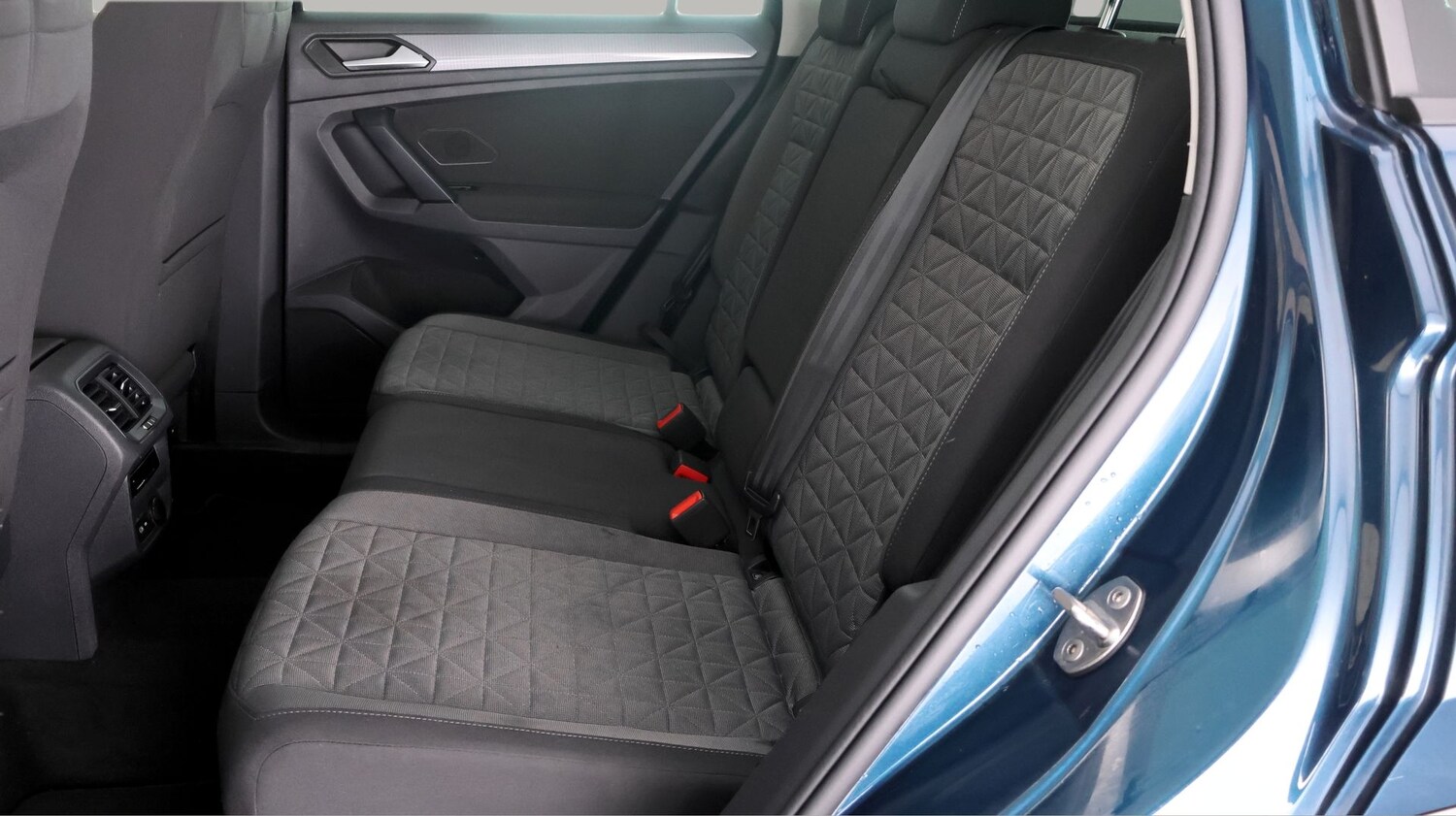 Used Volkswagen Tiguan 2022 for sale - 77204021: Photo 16