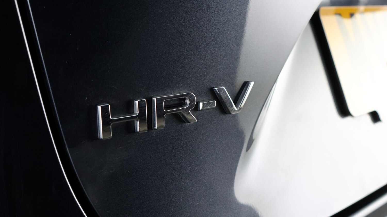 Used Honda HR-V for sale - 77370474: Photo 20