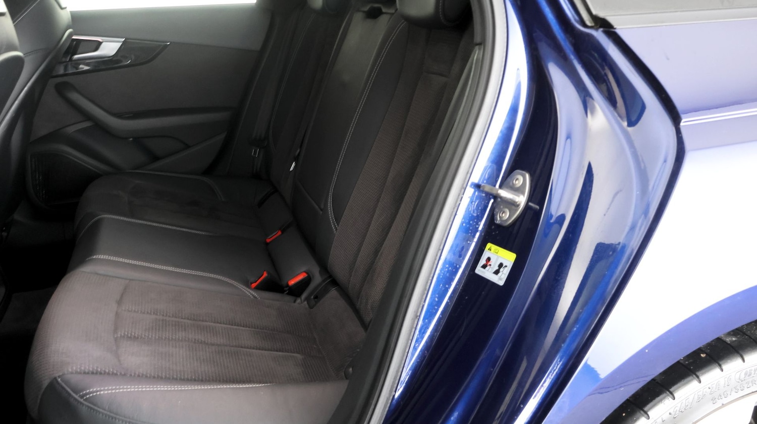 Used Audi A4 2020 for sale - 77668309: Photo 16