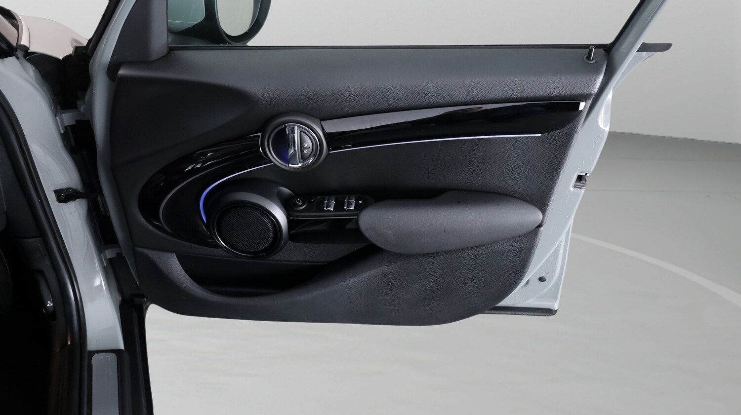 Used MINI Hatch 2022 for sale - 77906188: Photo 15