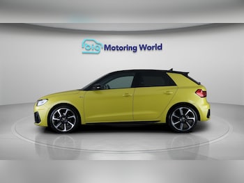 Used Audi A1 2023 for sale - 77890124: Photo