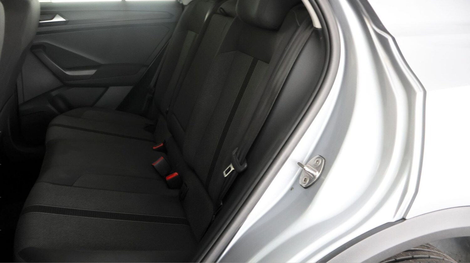 Used Volkswagen T-Roc 2023 for sale - 78028060: Photo 15