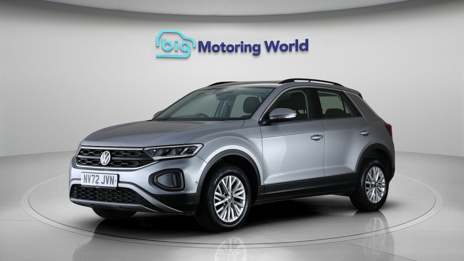 Used Volkswagen T-Roc 2023 for sale - 78028060: Photo 3