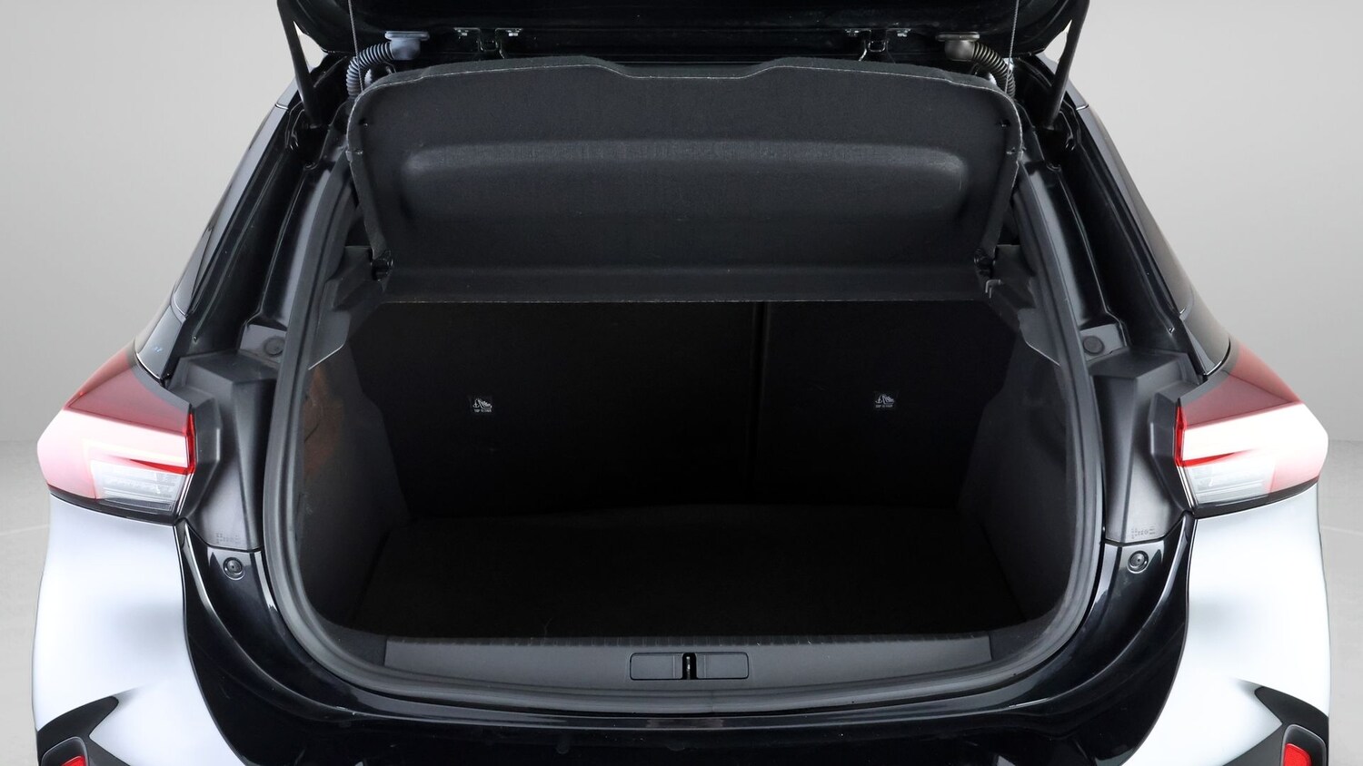 Used Vauxhall Corsa for sale - 77915506: Photo 16