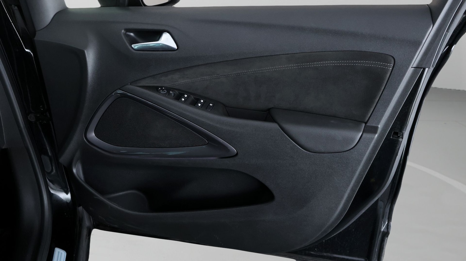 Used Vauxhall Crossland 2022 for sale - 77641854: Photo 14