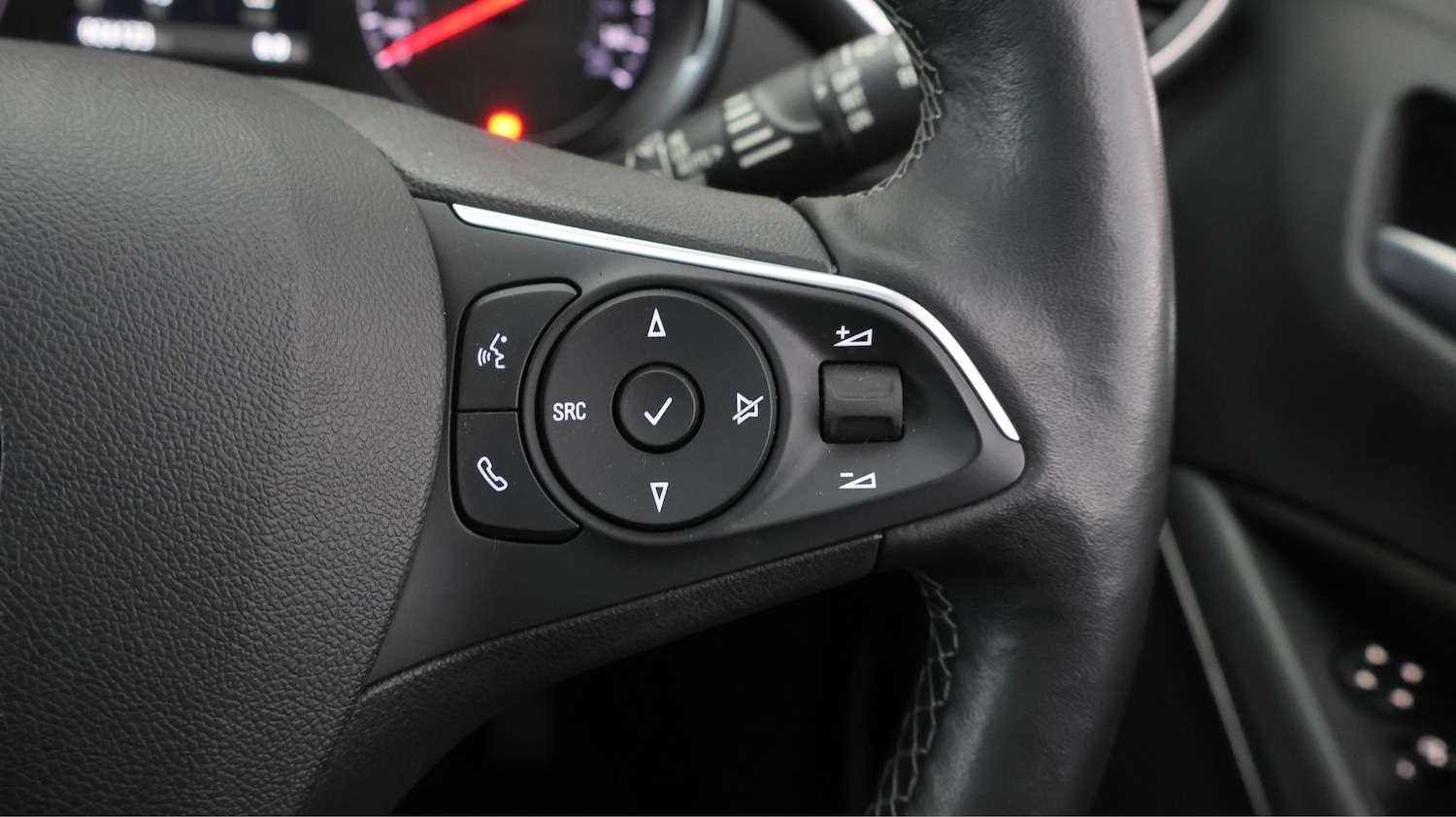 Used Vauxhall Crossland 2022 for sale - 77641854: Photo 21