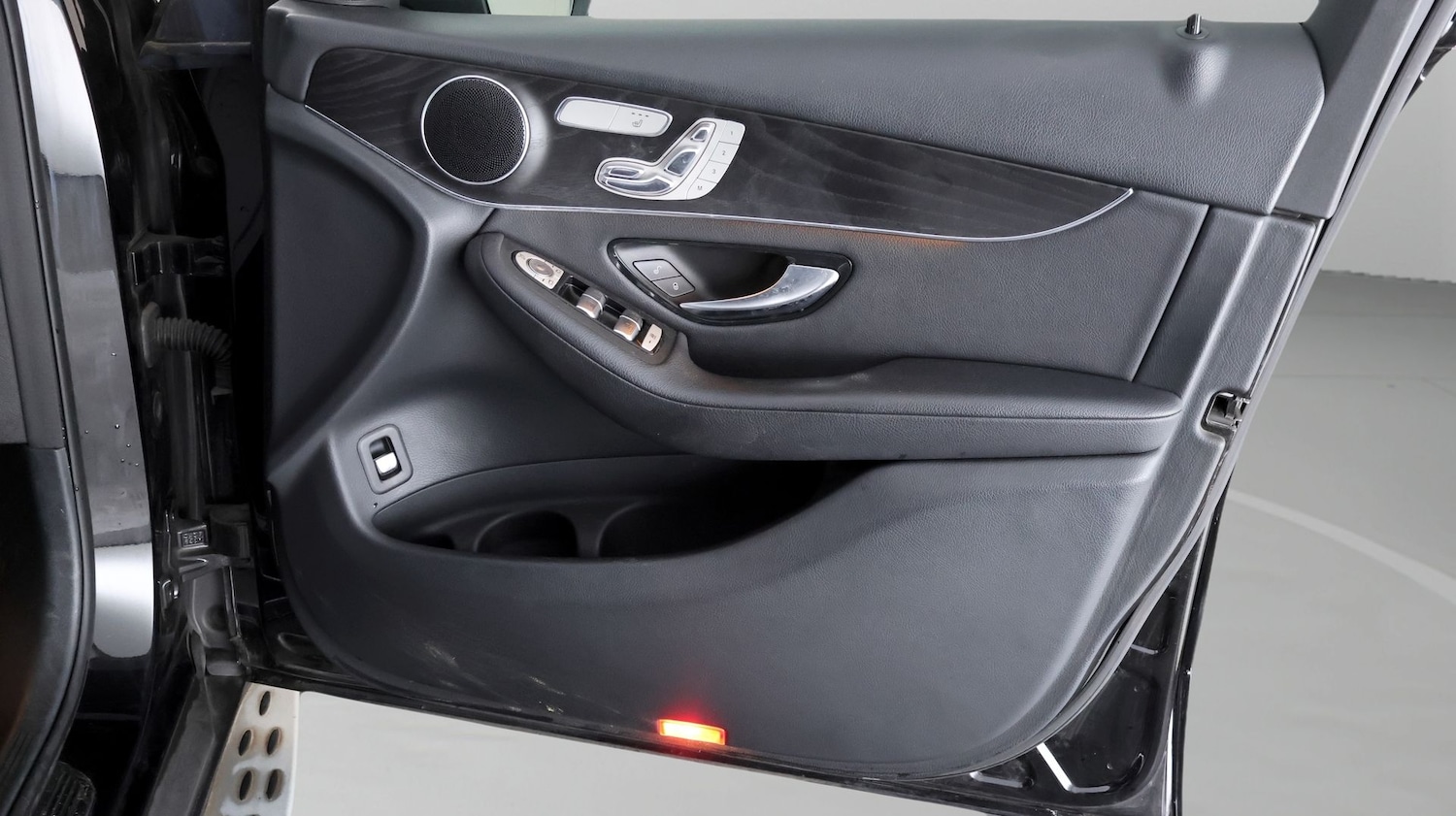 Used Mercedes-Benz GLC 2019 for sale - 78099010: Photo 14