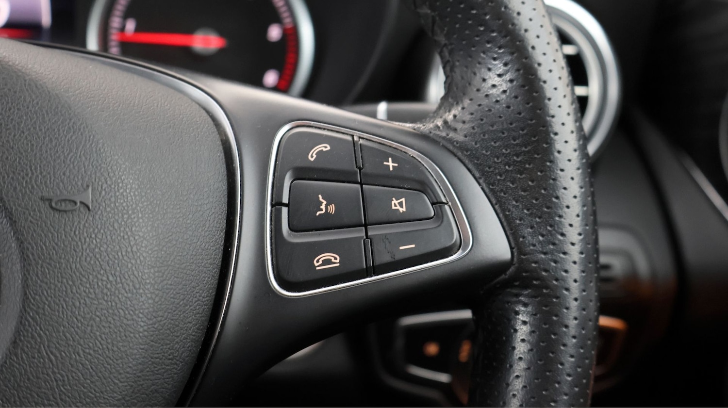 Used Mercedes-Benz GLC 2019 for sale - 78099010: Photo 21