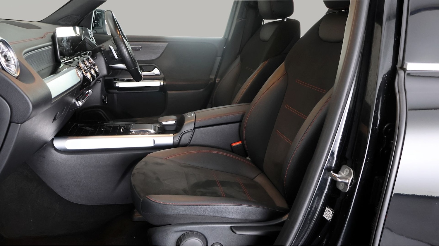 Used Mercedes-Benz EQB 2023 for sale - 78000854: Photo 13