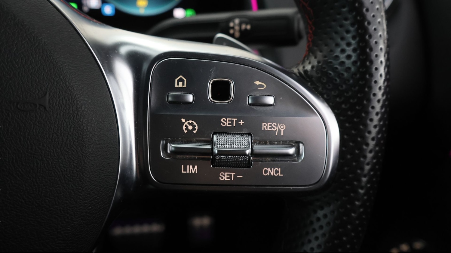 Used Mercedes-Benz EQB 2023 for sale - 78000854: Photo 23