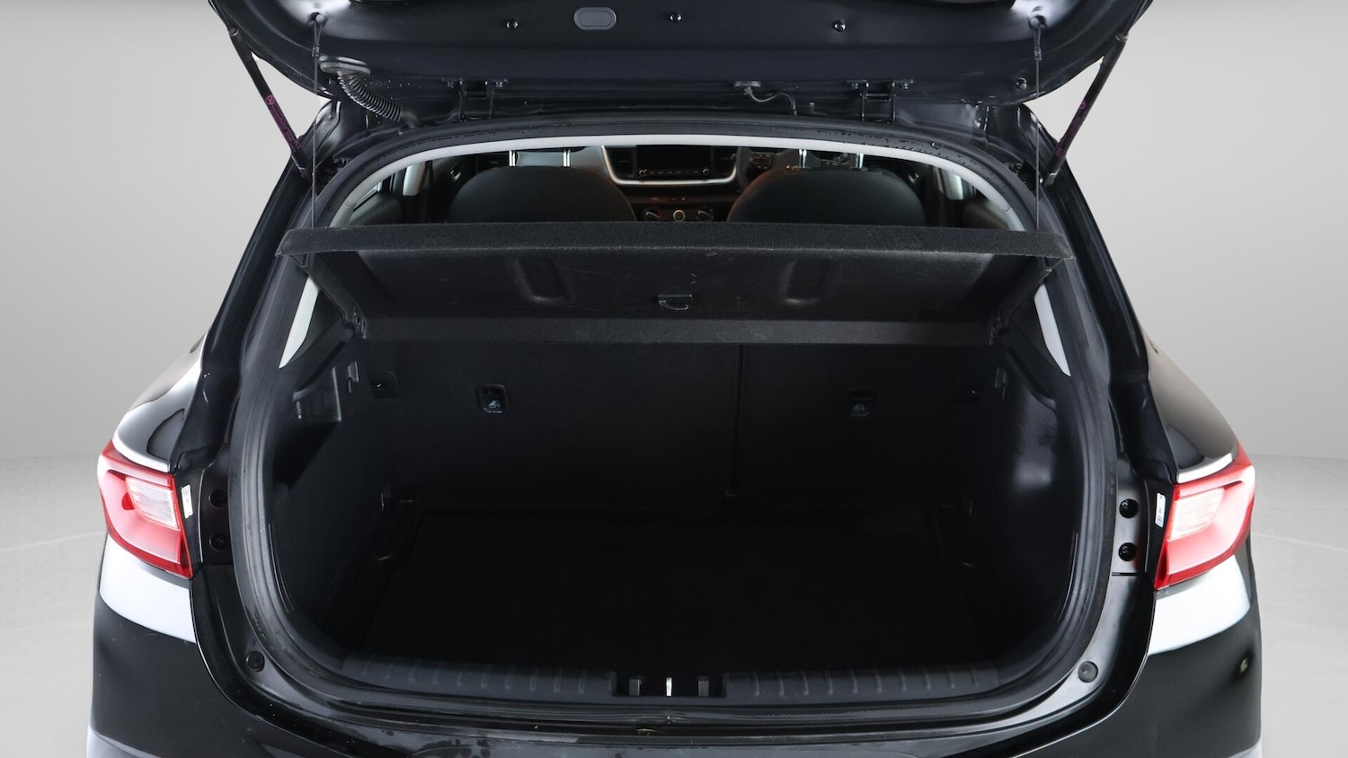 Used Kia Stonic 2022 for sale - 76659101: Photo 17