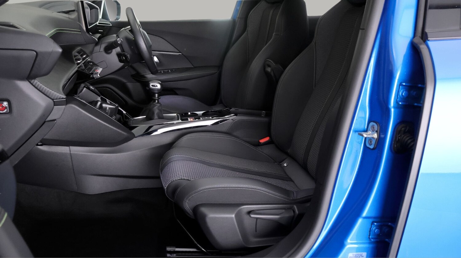 Used Peugeot 2008 2023 for sale - 77365661: Photo 14