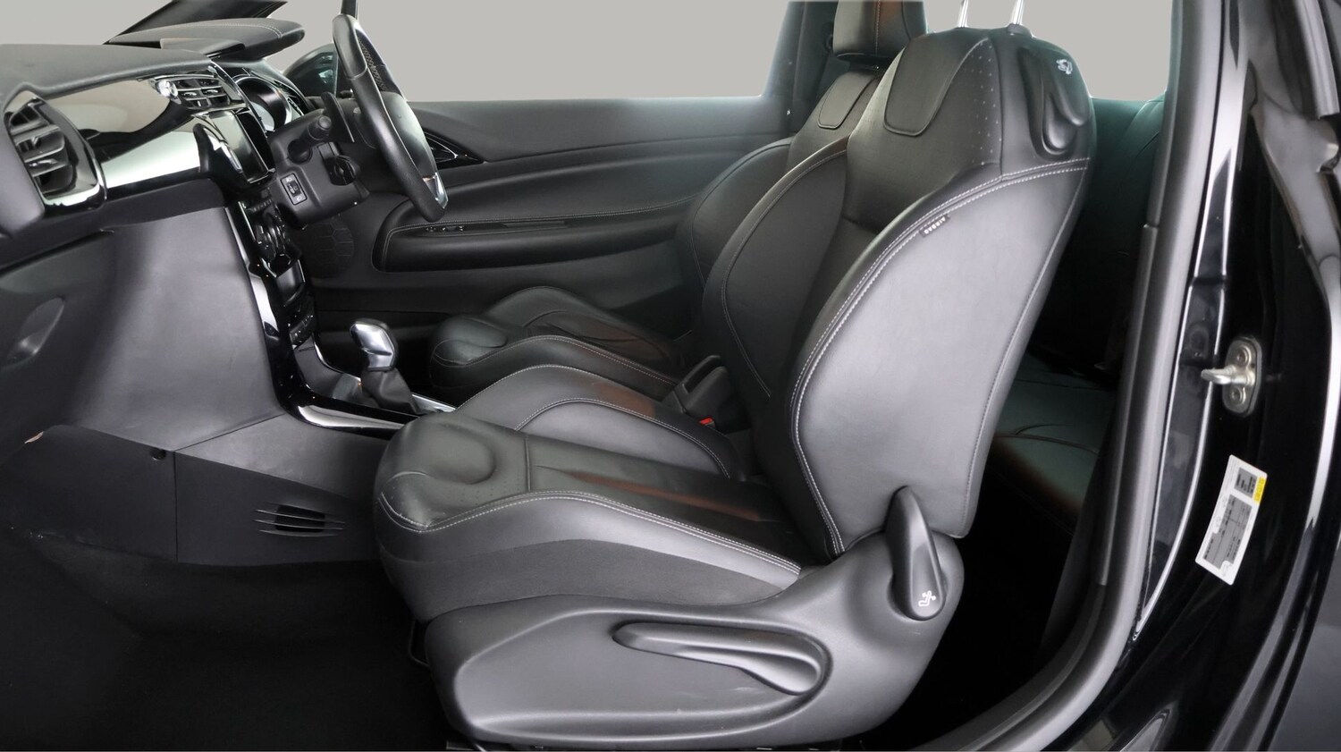 Used DS Automobiles DS 3 2019 for sale - 77490570: Photo 14