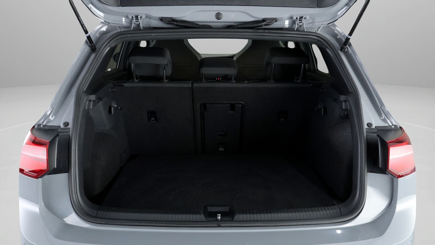 Used Volkswagen Golf 2023 for sale - 77240255: Photo 17