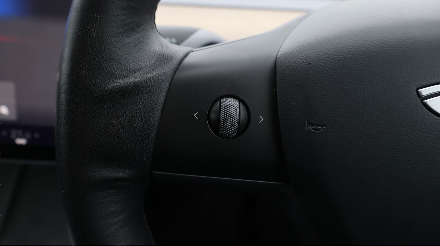 Used Tesla Model Y 2022 for sale - 77339543: Photo 24