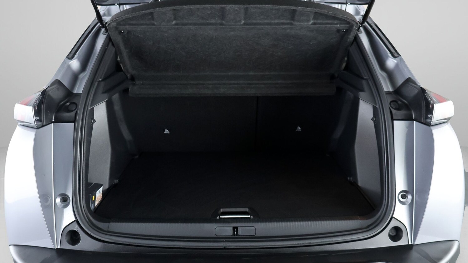 Used Peugeot 2008 for sale - 77357023: Photo 17