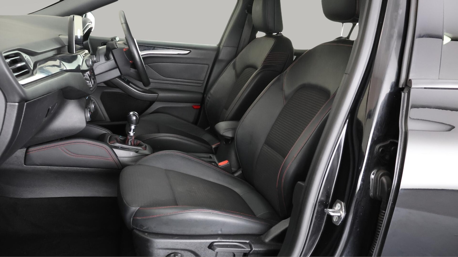 Used Ford Focus 2021 for sale - 76380666: Photo 14