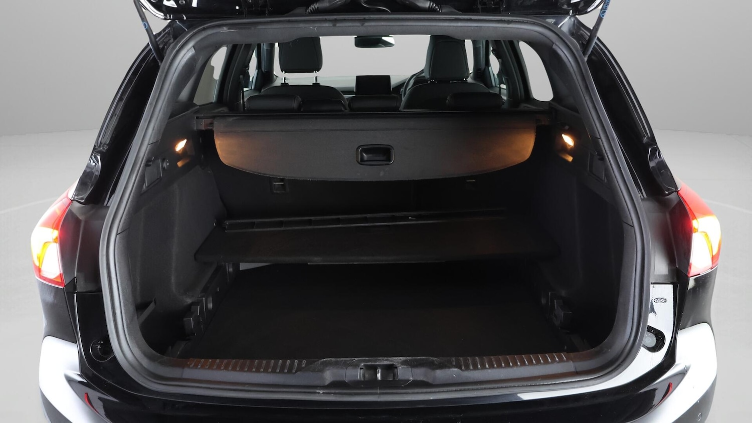 Used Ford Focus 2021 for sale - 76380666: Photo 17