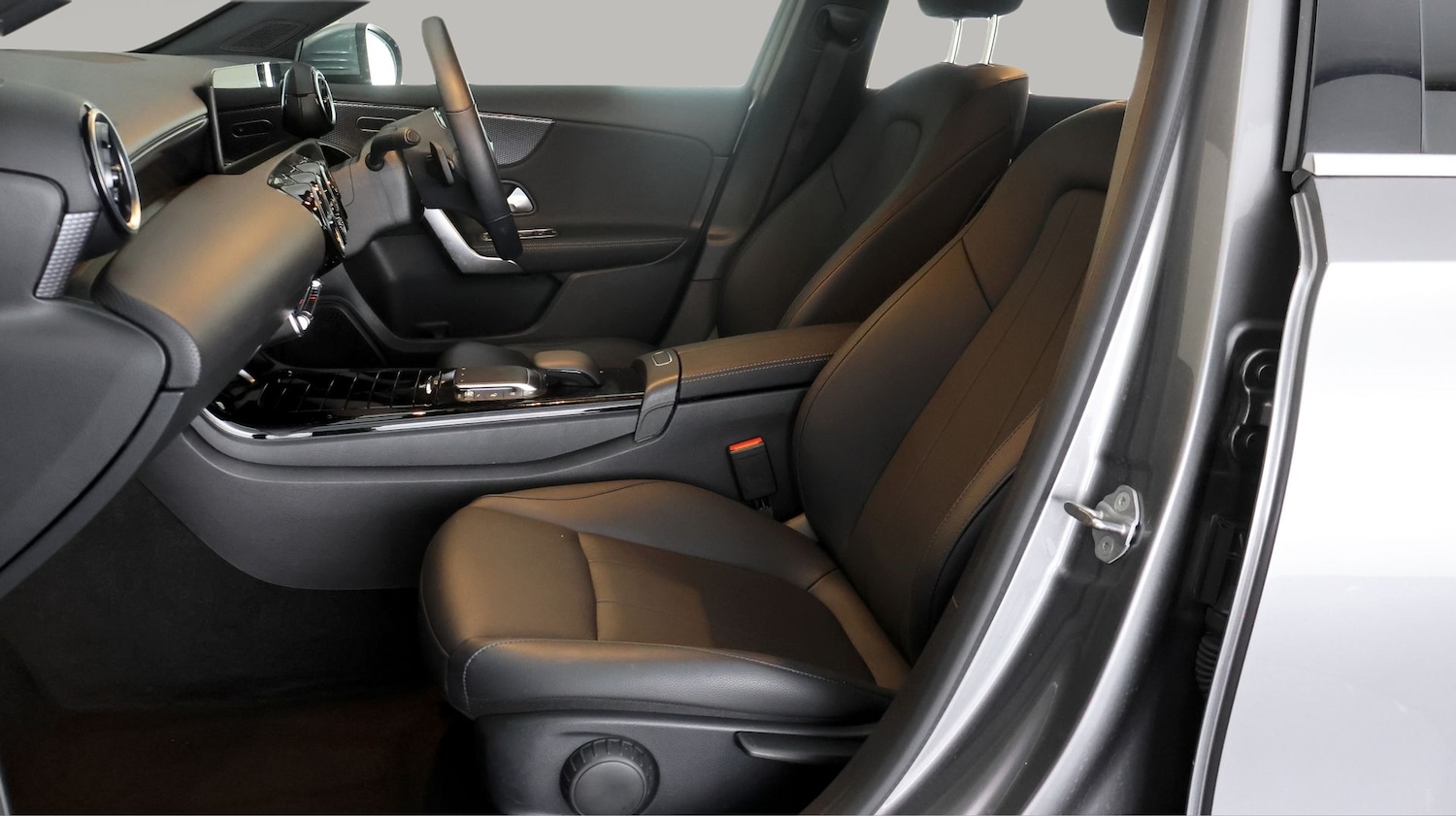 Used Mercedes-Benz A-Class 2022 for sale - 77636613: Photo 14