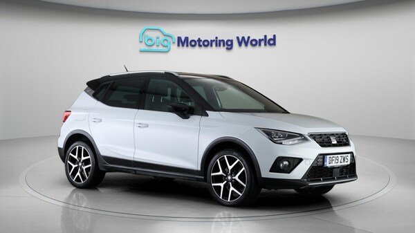 Used SEAT Arona 2019 for sale - 76307701: Photo 2