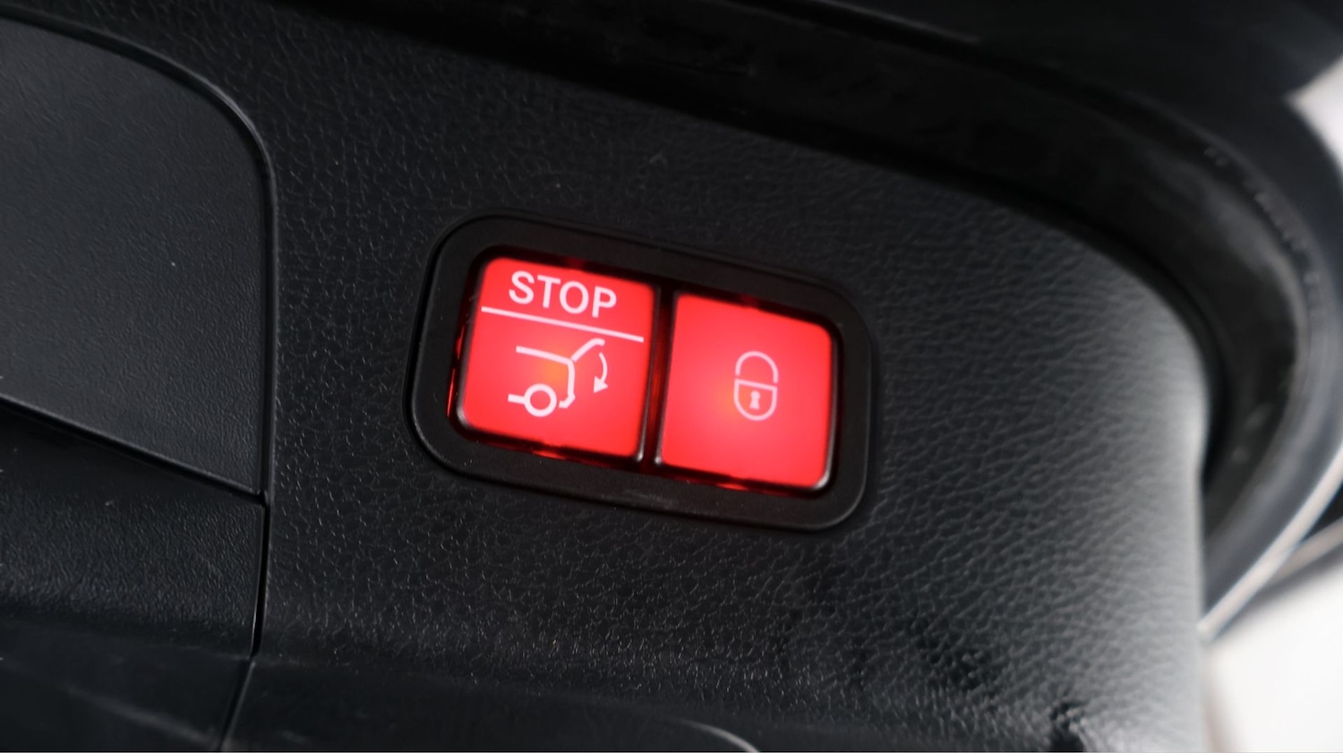 Used Mercedes-Benz EQC 2022 for sale - 77679293: Photo 20