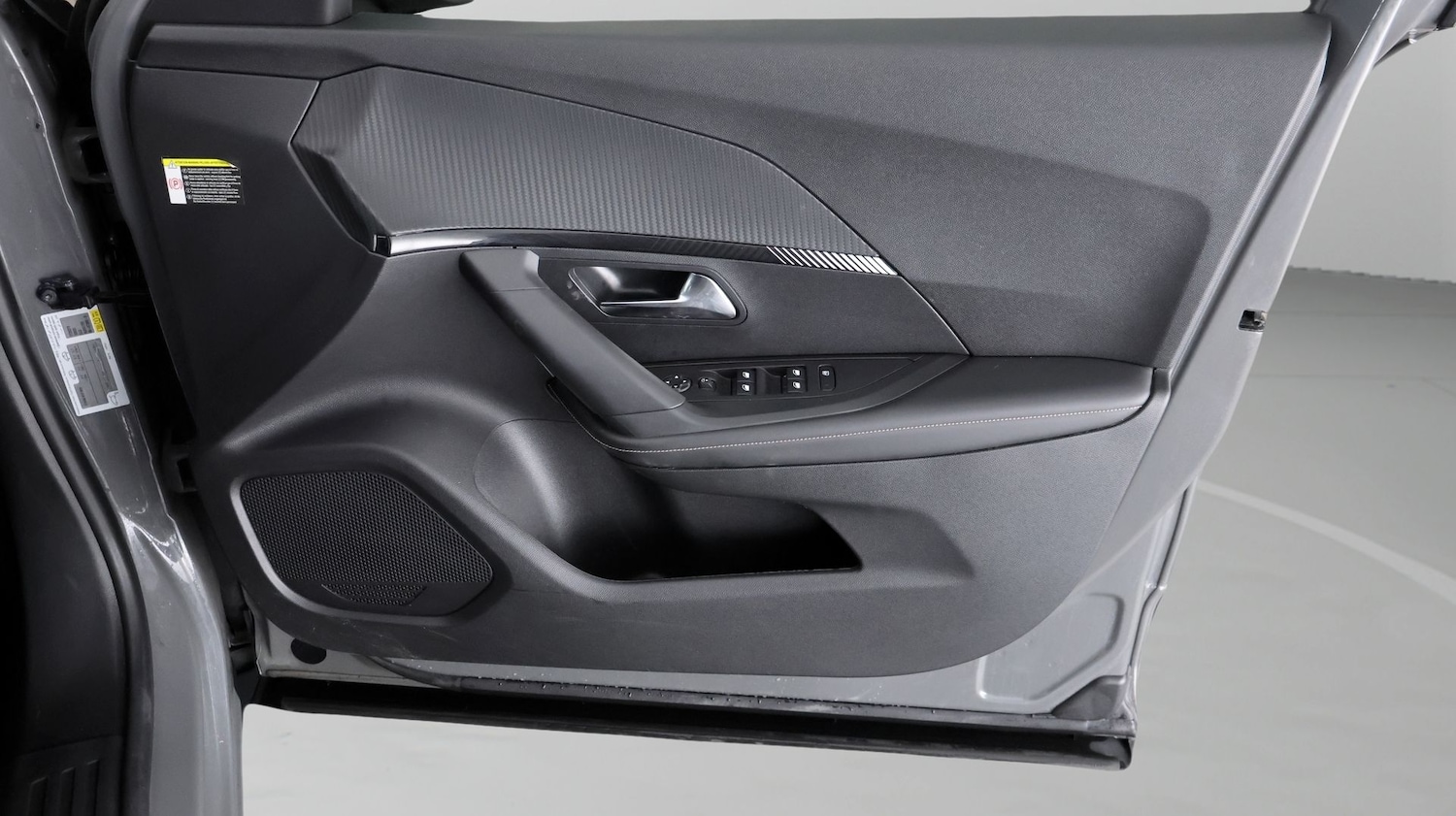 Used Peugeot 2008 for sale - 77395630: Photo 14