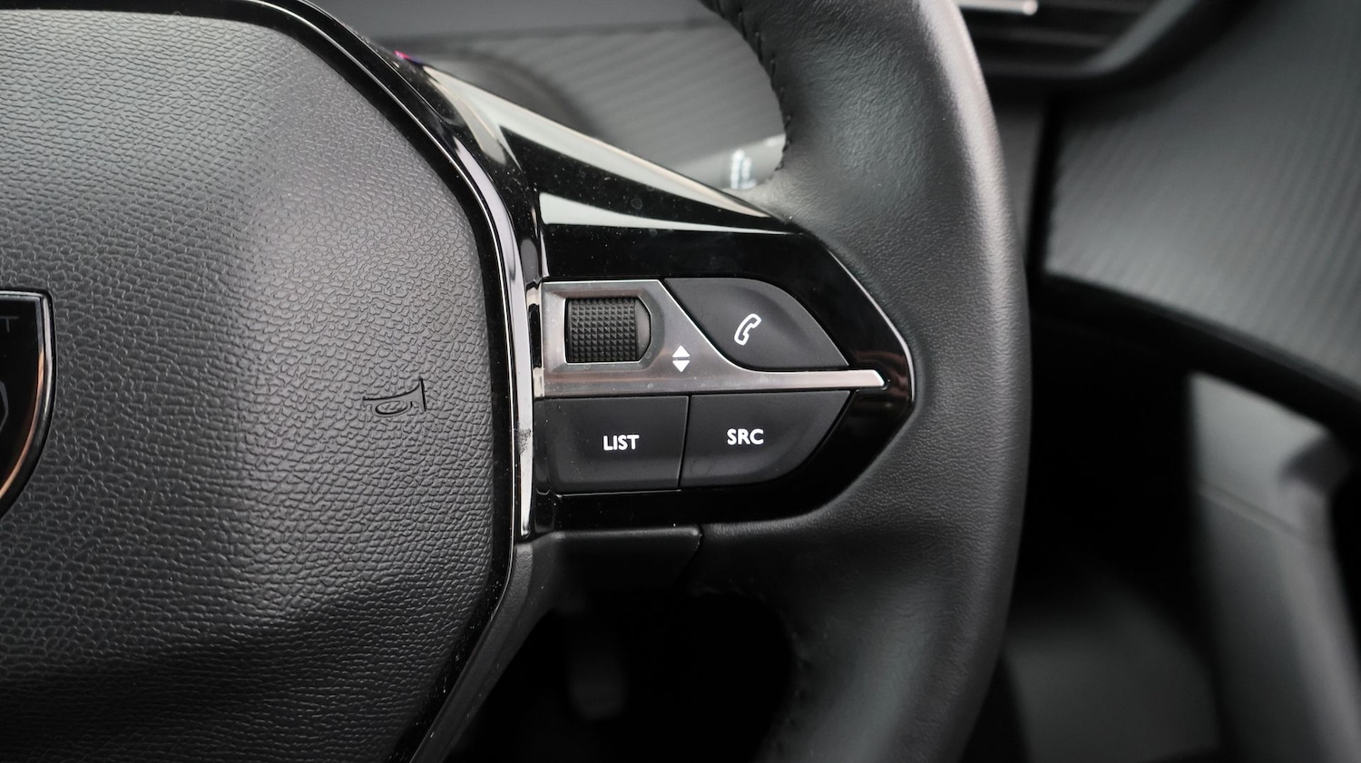 Used Peugeot 2008 for sale - 77395630: Photo 23